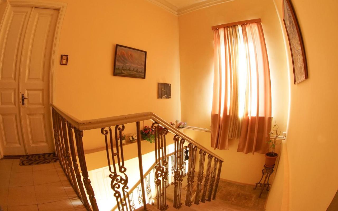 House 1899 Kutaisi Exterior foto